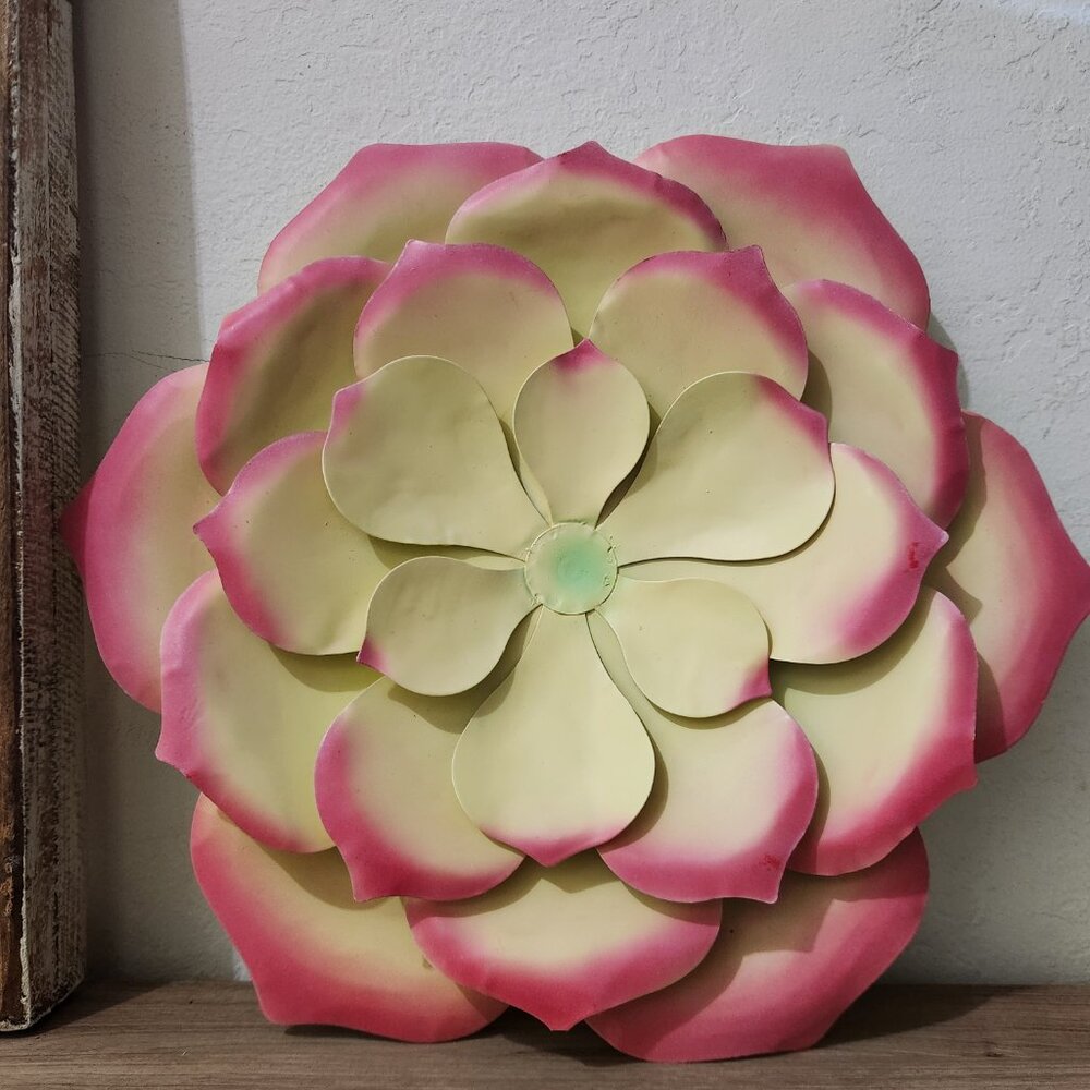 13" Pink Succulent Metal Flower Wall Hanging Fence Decor